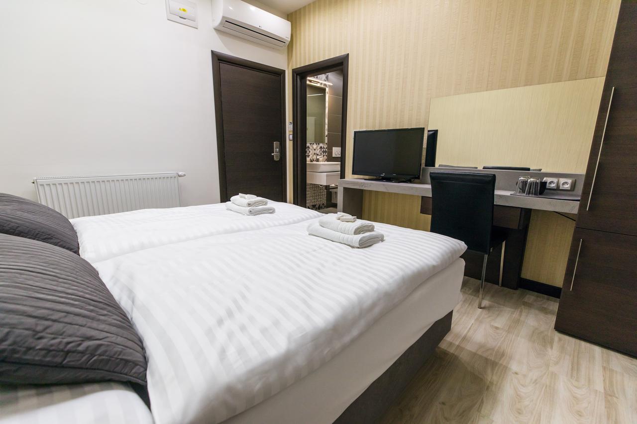 Hotel U Kostela Modřice Buitenkant foto