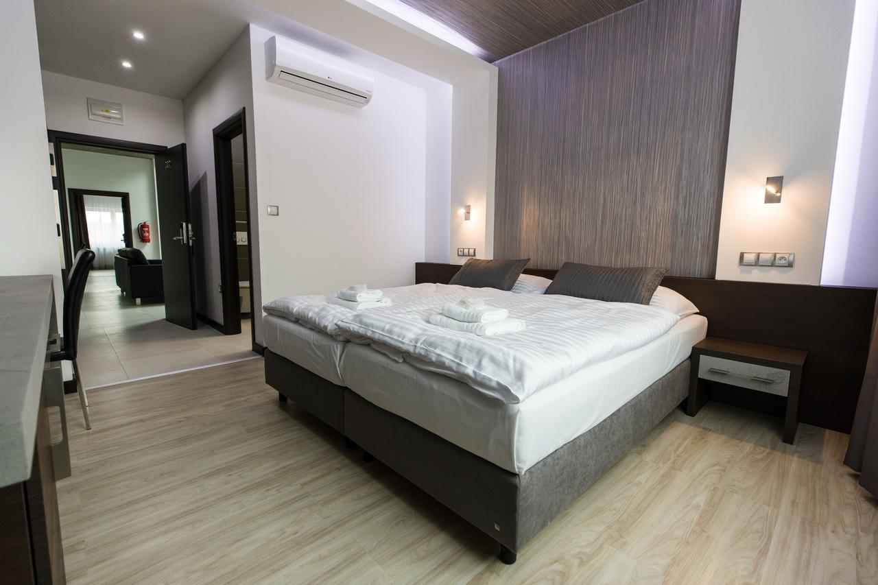 Hotel U Kostela Modřice Buitenkant foto