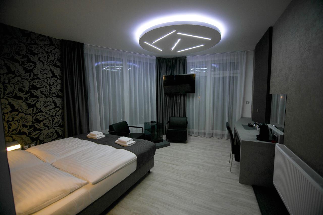 Hotel U Kostela Modřice Buitenkant foto